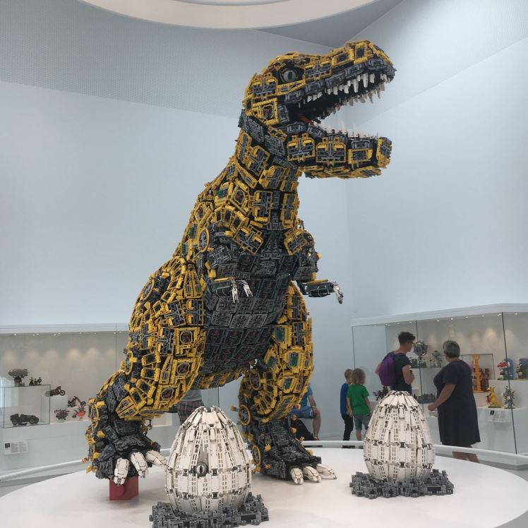 LEGO House dinosauri